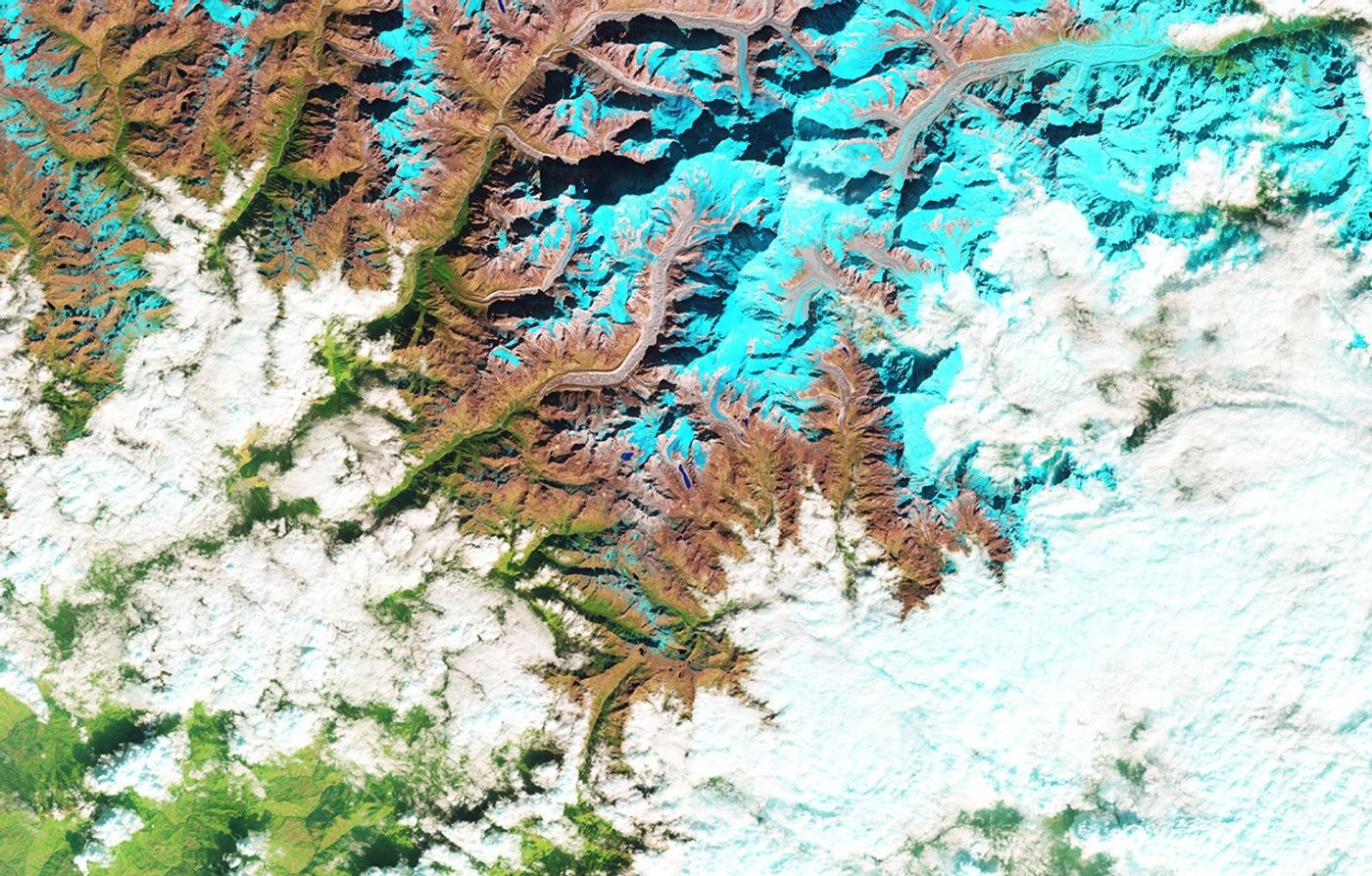 Sikkim Himalaya glaciers in false colour, Landsat 8, 2018
